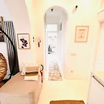 Bed & Breakfast Casa Maddy 4*
