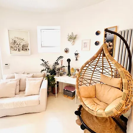 Casa Maddy Bed & Breakfast 4*