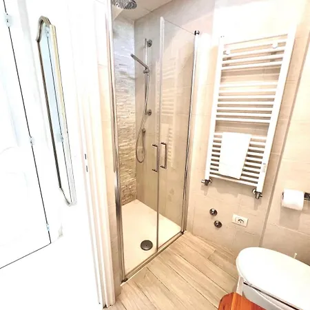 Casa Maddy לינה וארוחת בוקר קאפרי