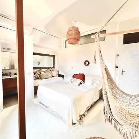 Casa Maddy ベッド・アンド・ブレックファスト 4*